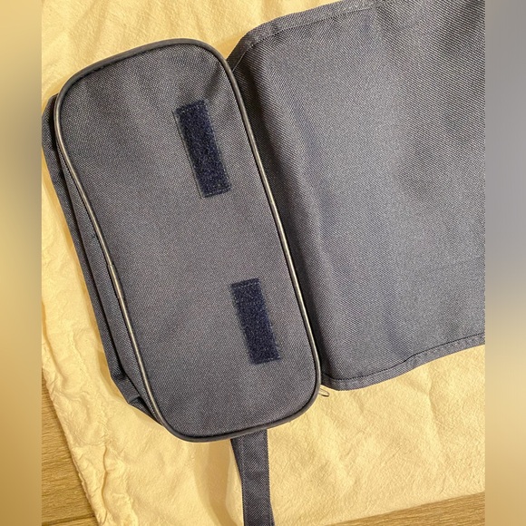 Foldable Carryon Travel Bag - Picture 2 of 7